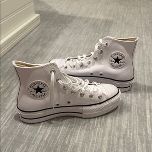 Chuck Taylor All Star Leather Platform | White | Size 7.5